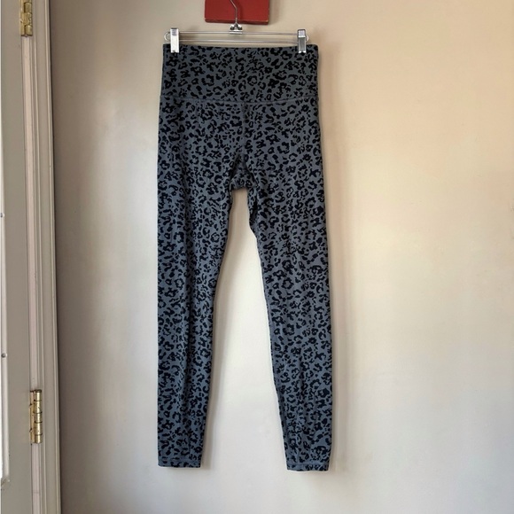 Athleta Black Leopard Elation Ultra High Rise Tights S - Picture 2 of 10